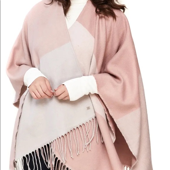 Soia and Kyo Wrap - Picture 2 of 6